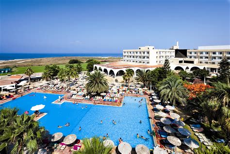 louis phaethon beach hotel jet2.